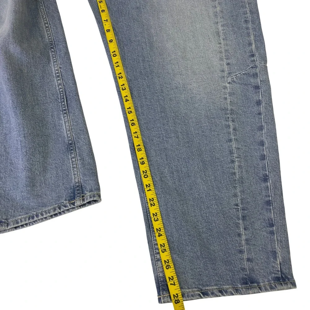 NEW Old Navy High-Rise Barrel Leg Jeans Light Wash Blue Womens 16 Tall - Picture 12 of 14